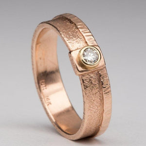 Rounded Rectangle: Diamond in Rose Gold Ring
