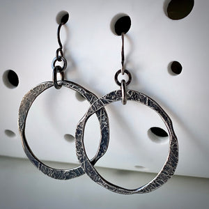 Forged: Etched Circle Drop Earrings (Small Size)