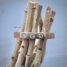 Load image into Gallery viewer, Modern Simplicity: Three-Diamond Gold Ring