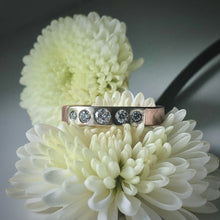 Load image into Gallery viewer, Modern Simplicity: Five-Diamond Rose Gold Ring