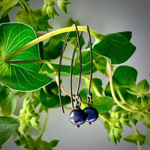 Load image into Gallery viewer, Sea Level: Oval/Lavender Pearl Drop Earrings