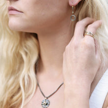 Load image into Gallery viewer, Forged: Diamond and Yellow Gold Hammered Ring