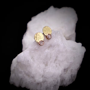 Organic Matter: Diamonds-18K Gold Stepping Stones Stud Earrings