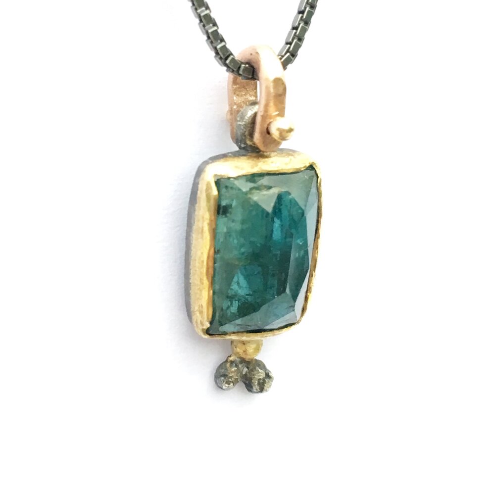 Natural Wonder: Faceted Green Tourmaline Necklace