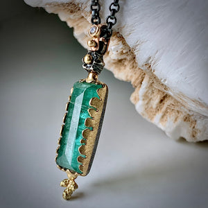 Natural Wonder: Green Tourmaline and Diamond Necklace