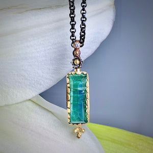 Natural Wonder: Green Tourmaline and Diamond Necklace