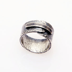 Overlapping Ends: Sterling Silver Ring